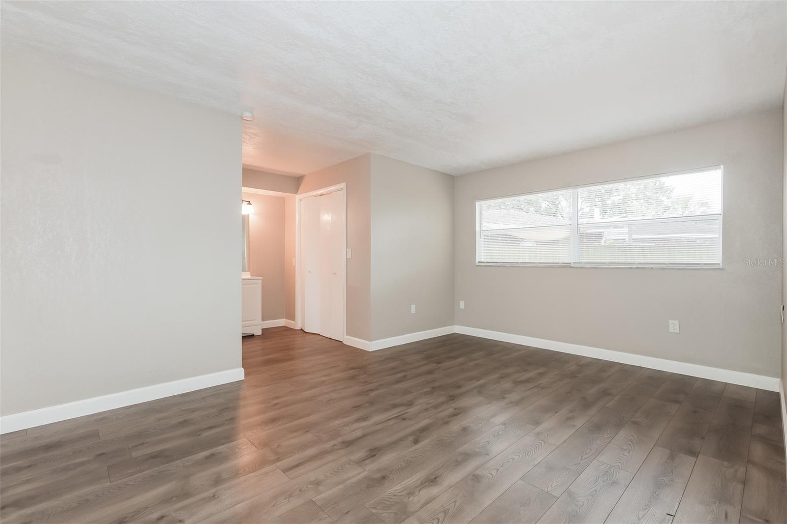 Image 10 of 21 For 524 Princess Place