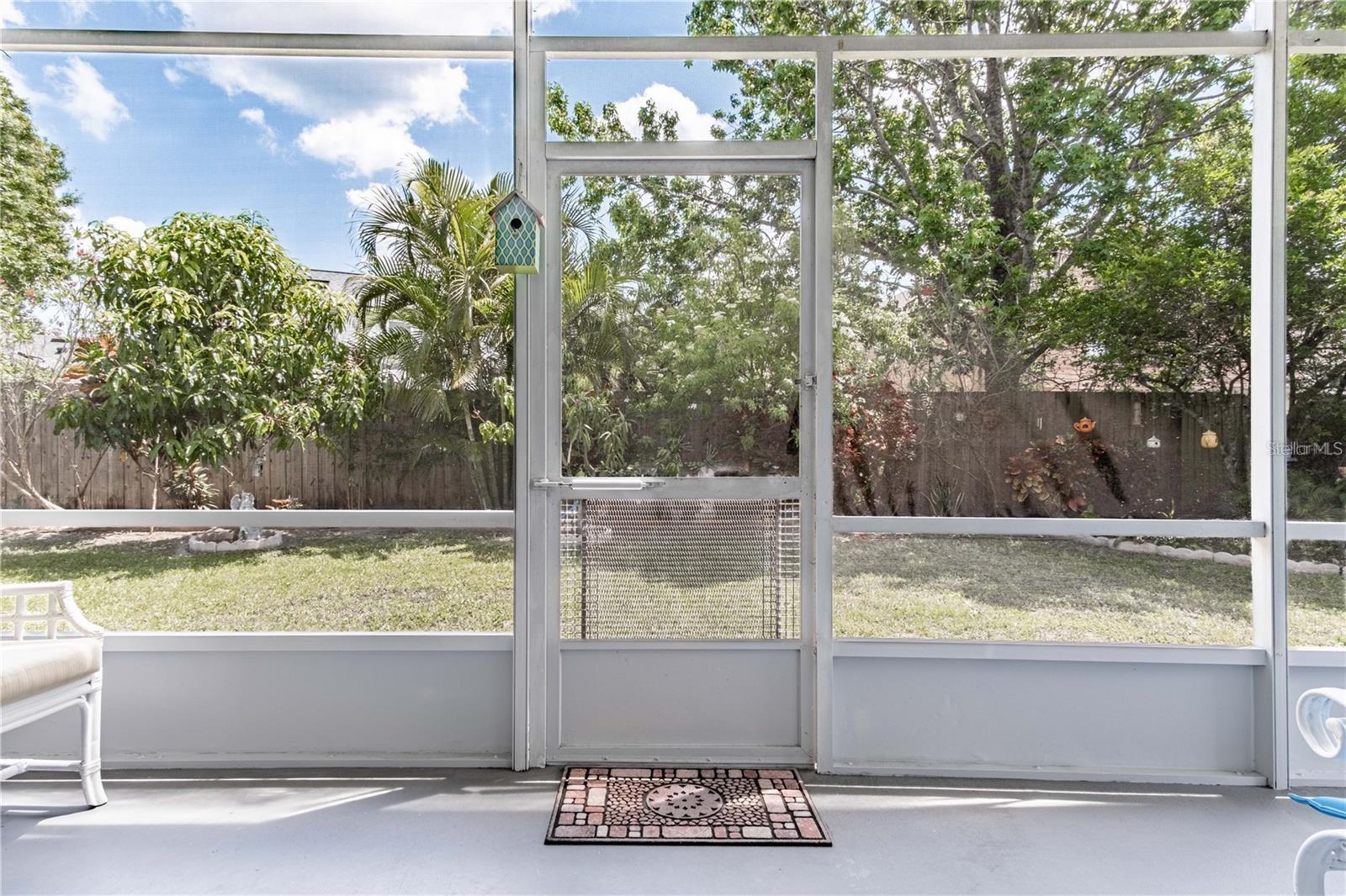 Image 24 of 29 For 767 Meadowside Court