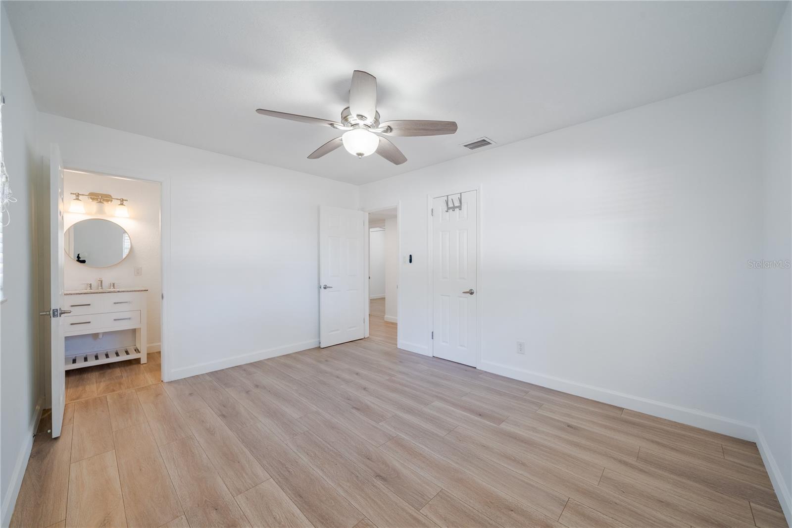 Image 10 of 24 For 3518 Fairway Lane