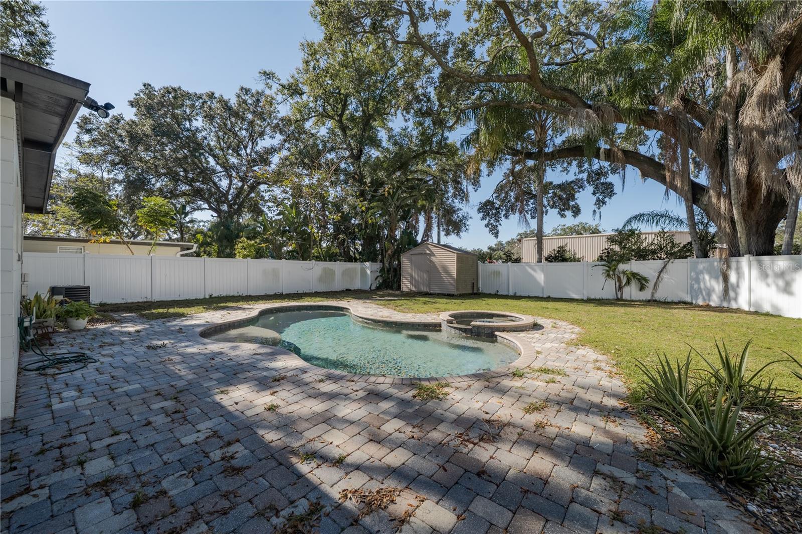 Image 16 of 24 For 3518 Fairway Lane