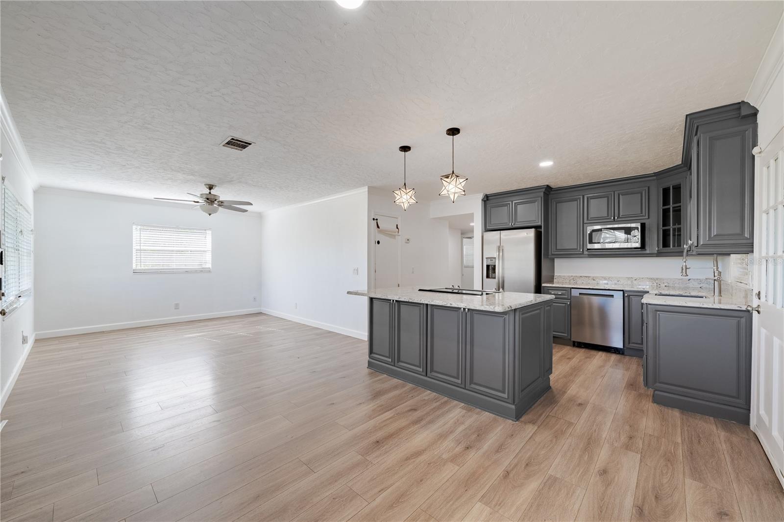 Image 9 of 24 For 3518 Fairway Lane