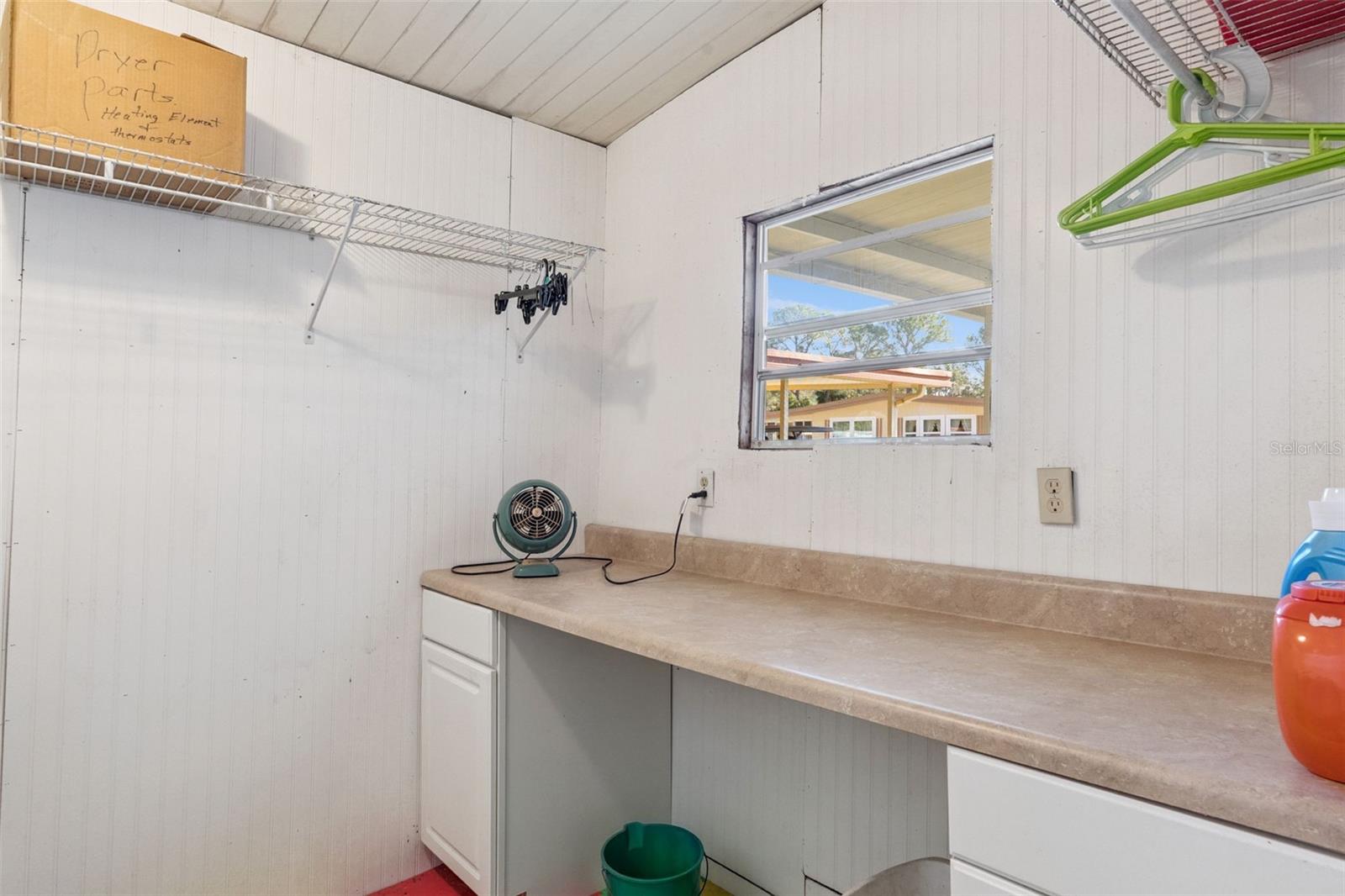 Image 25 of 42 For 221 Pinewood Drive