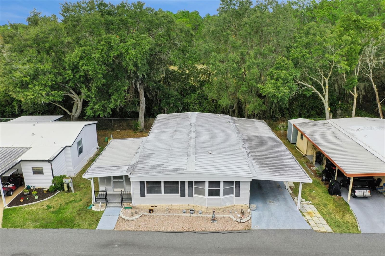 Image 30 of 42 For 221 Pinewood Drive