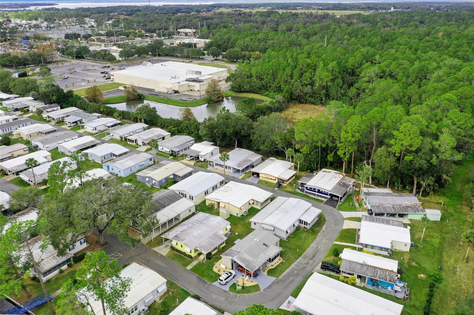 Image 38 of 42 For 221 Pinewood Drive