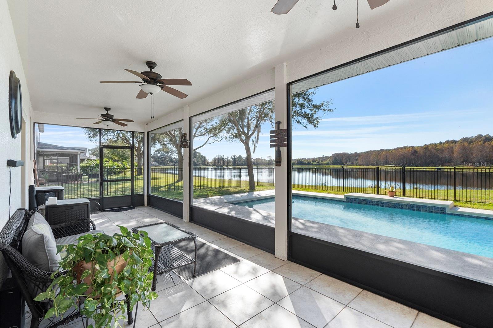 Image 10 of 72 For 4916 Parkview Drive