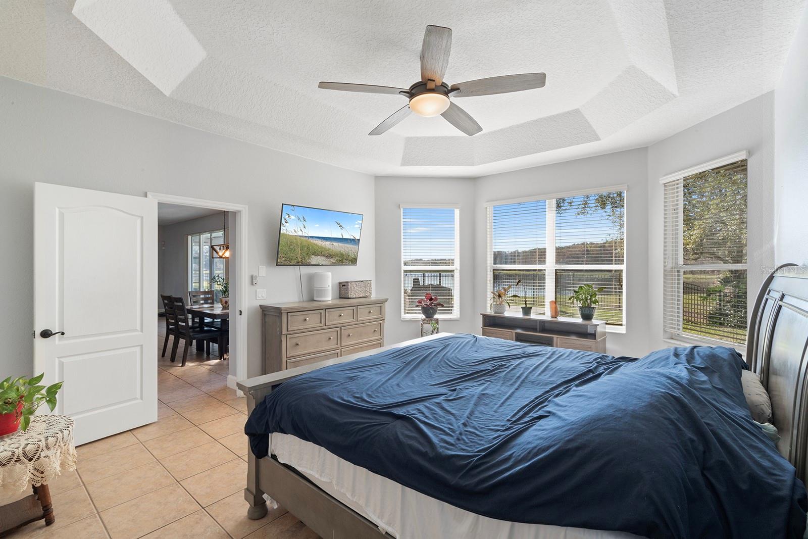 Image 18 of 72 For 4916 Parkview Drive