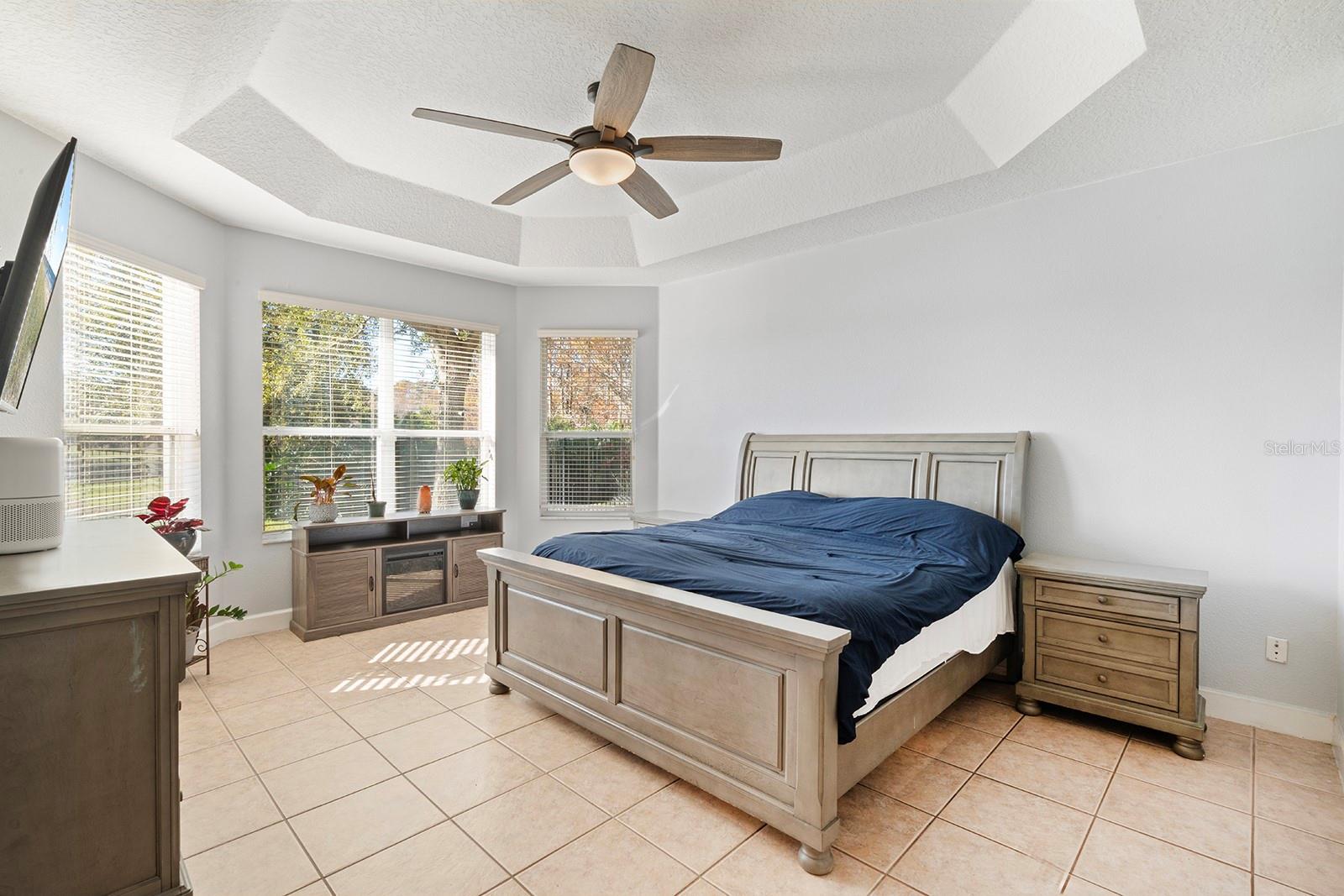 Image 19 of 72 For 4916 Parkview Drive