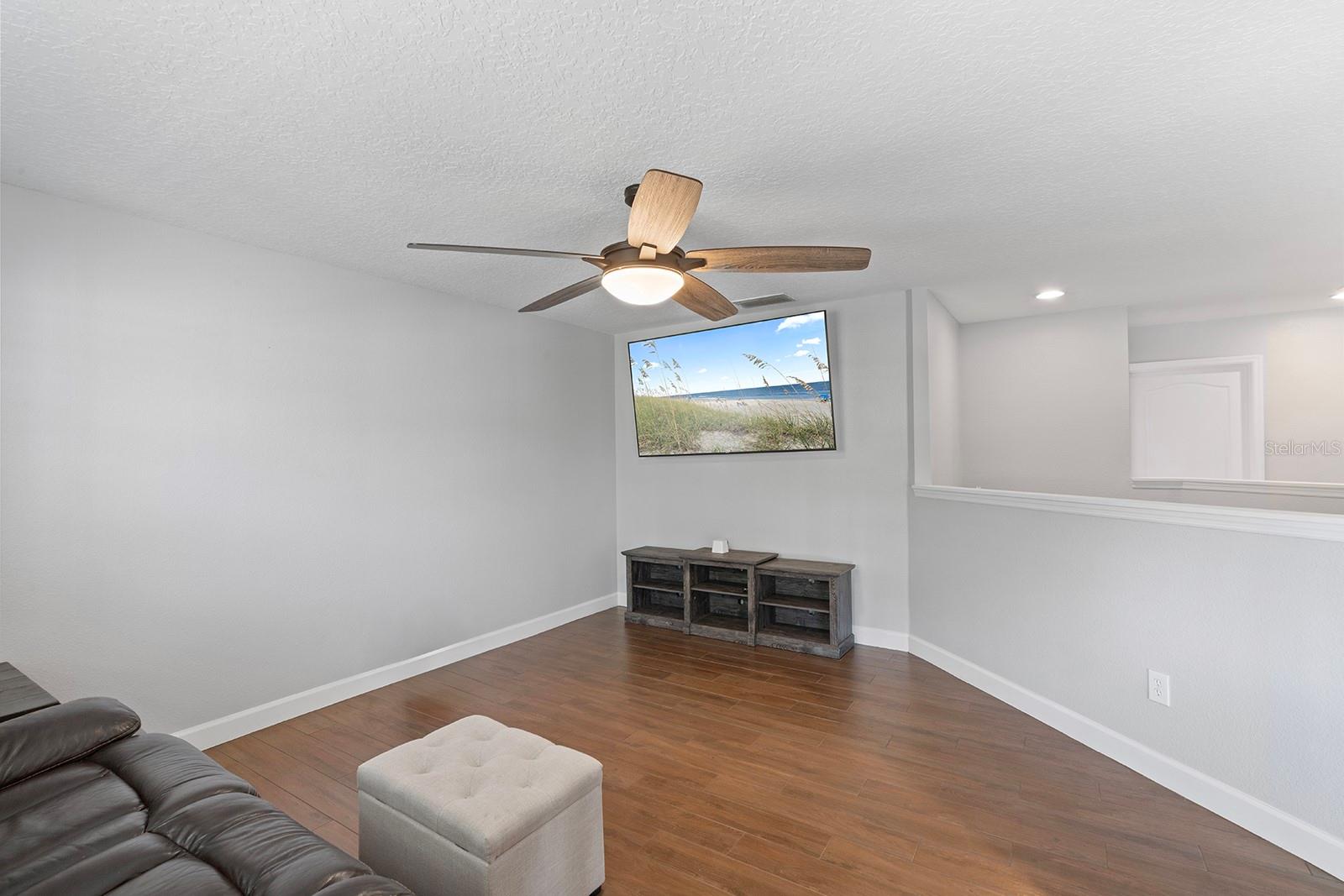 Image 28 of 72 For 4916 Parkview Drive