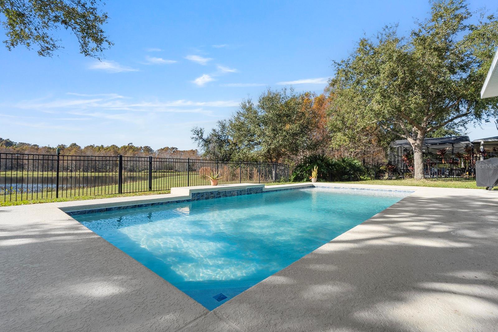 Image 35 of 72 For 4916 Parkview Drive