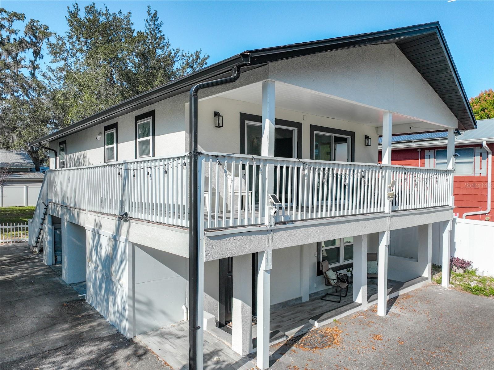 Image 24 of 51 For 423 Ololu Drive