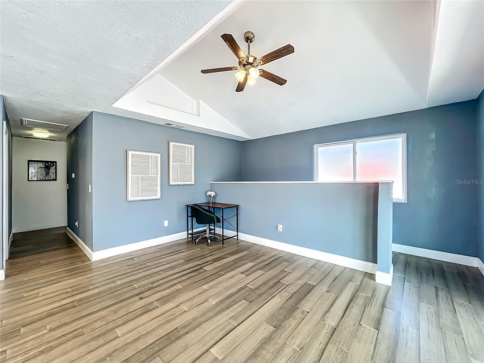 Image 25 of 51 For 423 Ololu Drive