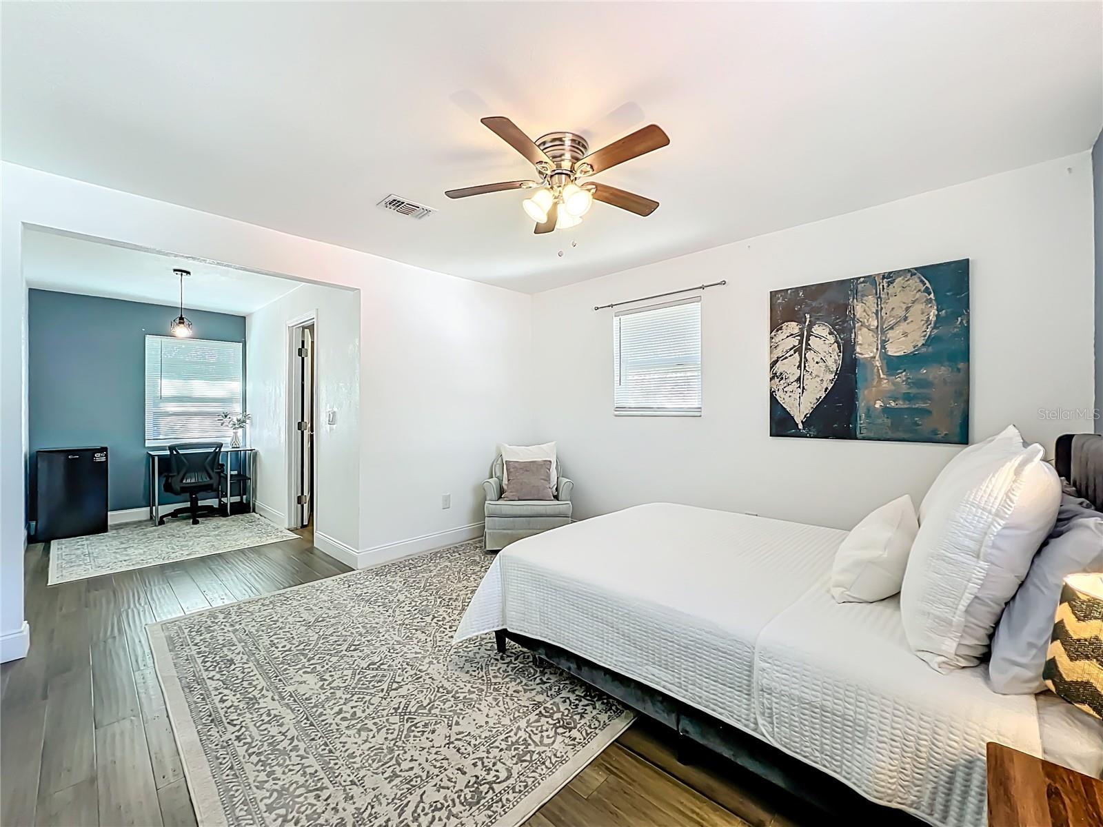 Image 28 of 51 For 423 Ololu Drive