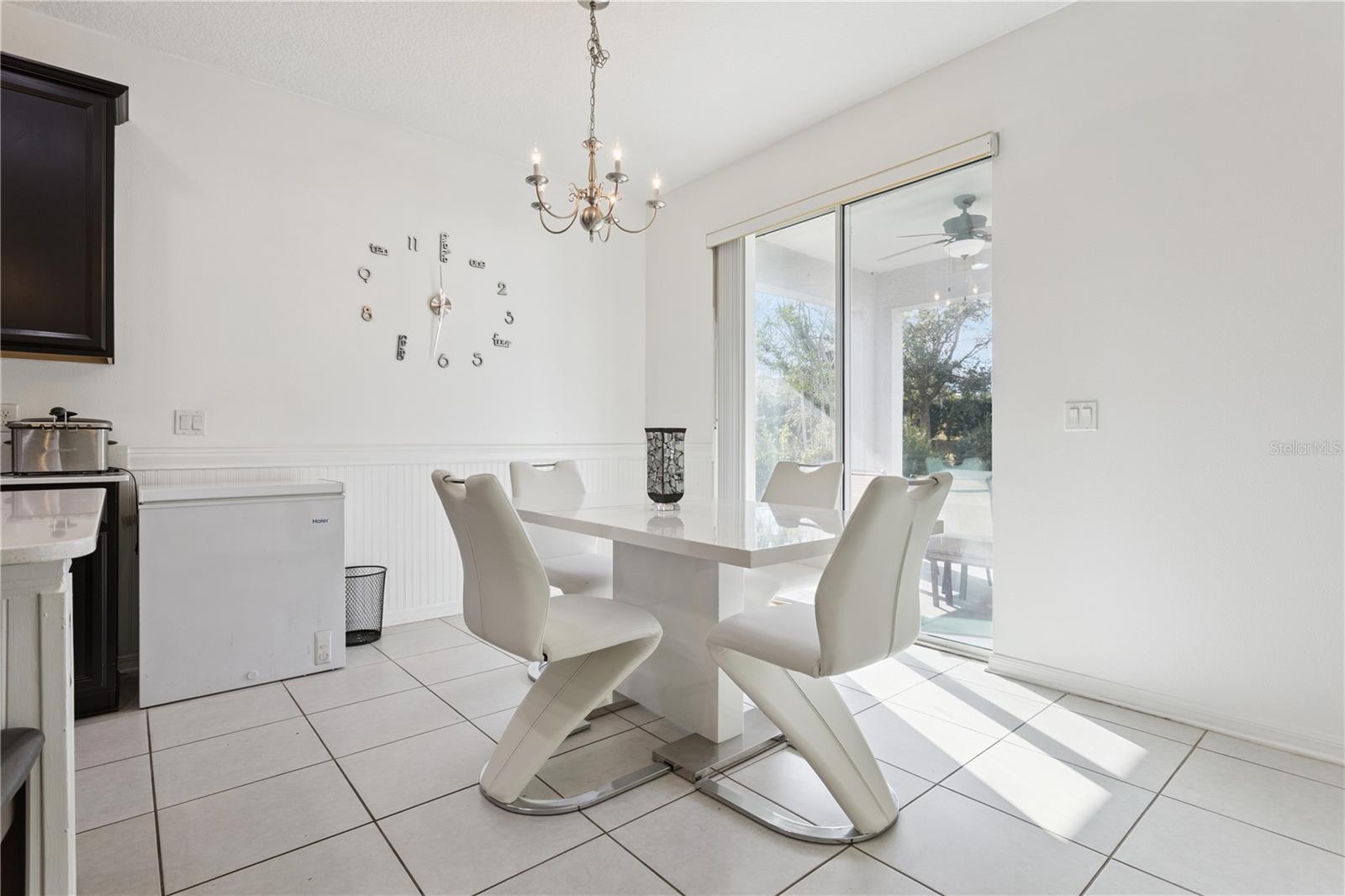 Image 10 of 50 For 2608 Limerick Circle