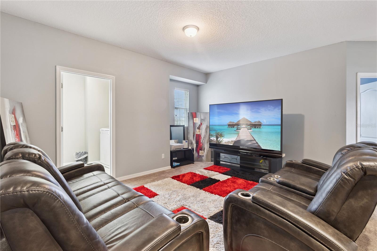 Image 15 of 50 For 2608 Limerick Circle