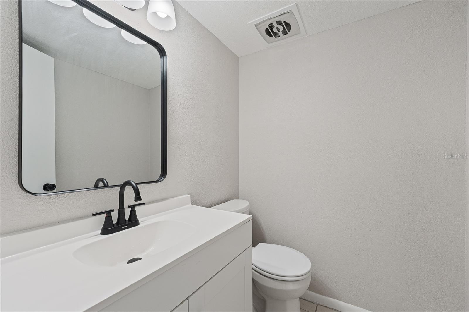 Image 19 of 37 For 47 Kathy Drive