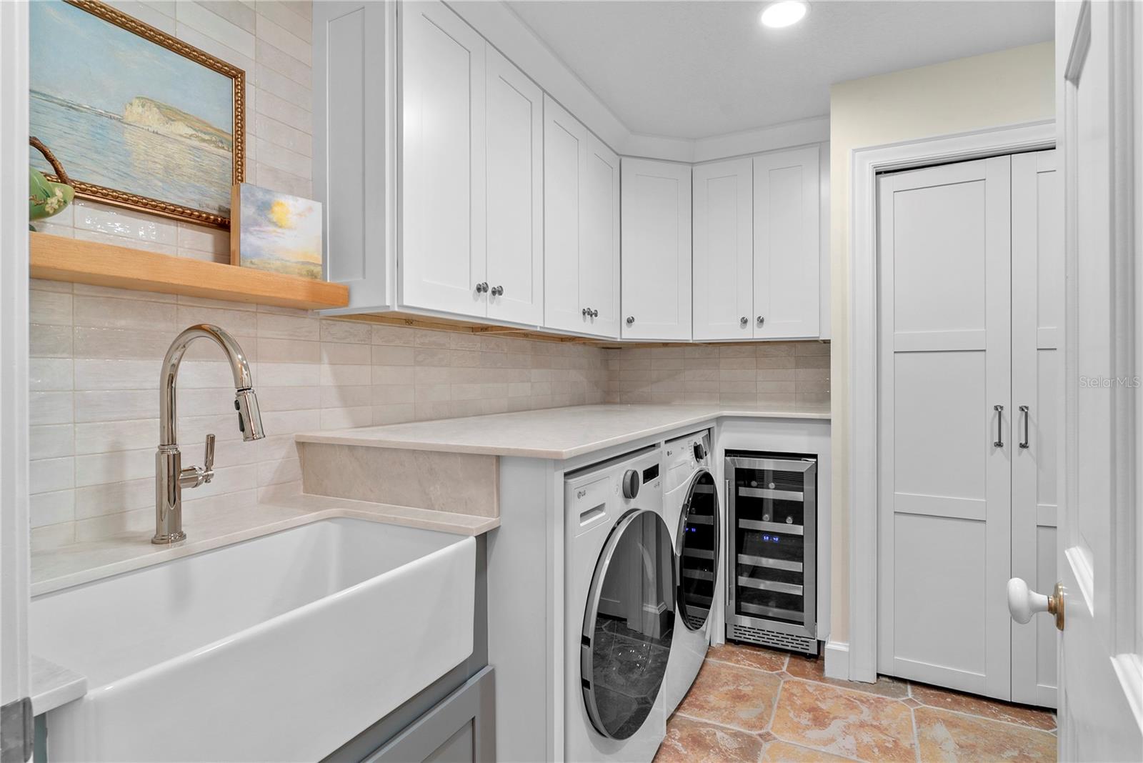 Image 23 of 57 For 1879 Arlington Court