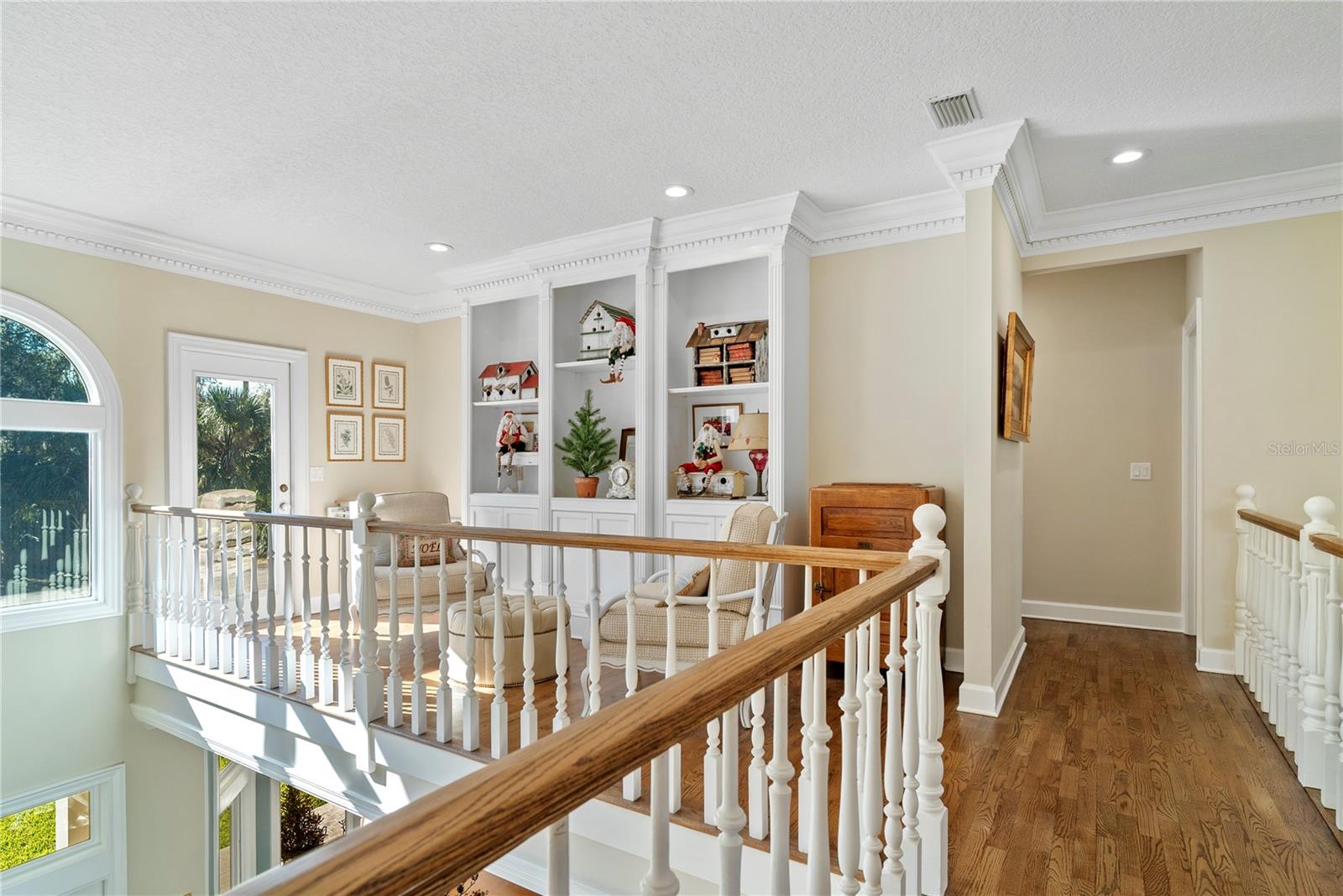 Image 32 of 57 For 1879 Arlington Court