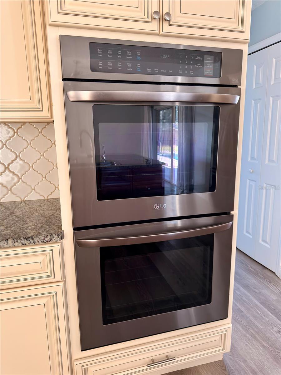 Image 10 of 28 For 5213 Heatherstone Court