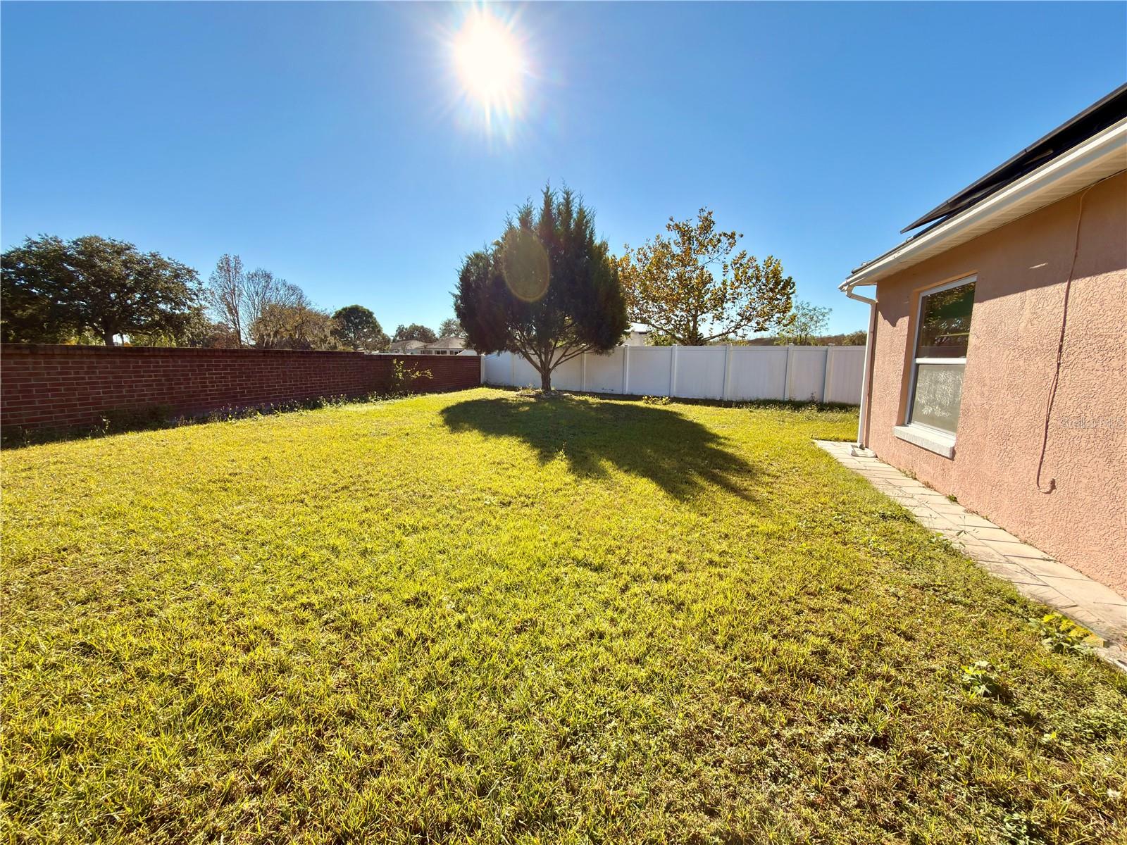 Image 25 of 28 For 5213 Heatherstone Court