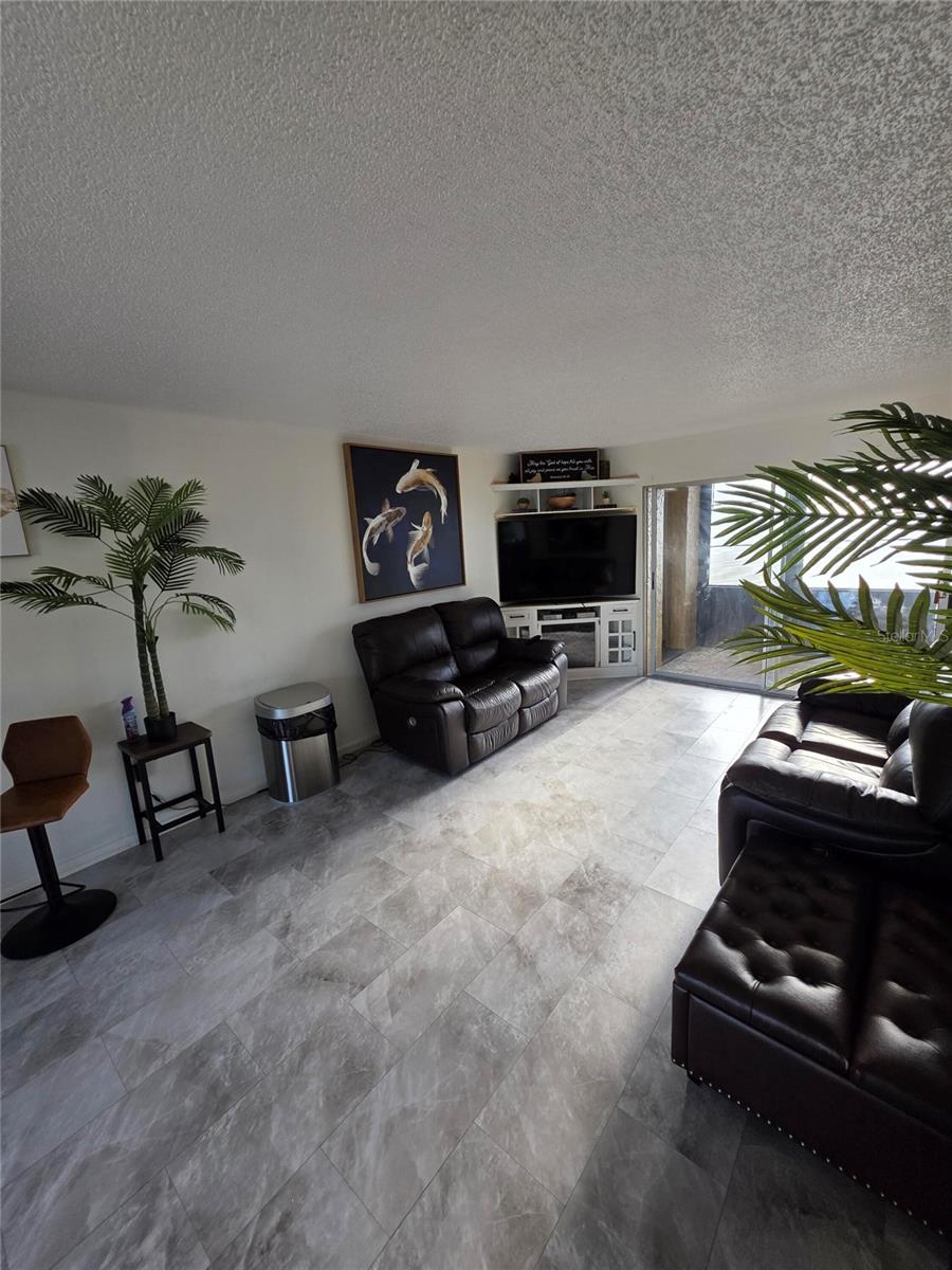 Image 12 of 21 For 5245 Amulet Drive 208