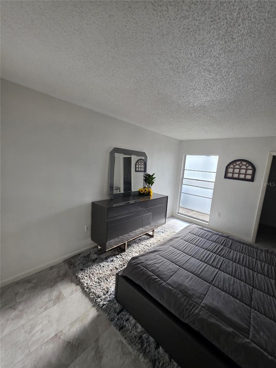 Image 6 of 21 For 5245 Amulet Drive 208