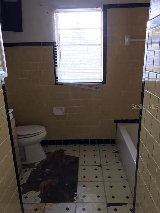 Image 2 of 12 For 229 Candler Avenue