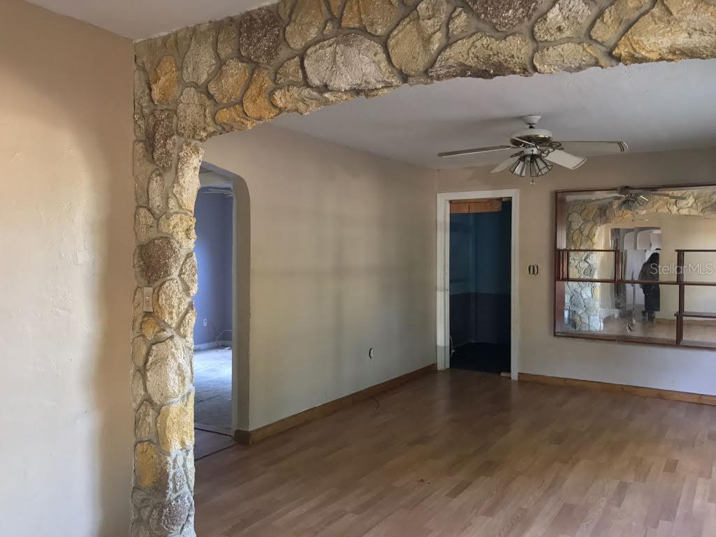 Image 9 of 12 For 229 Candler Avenue