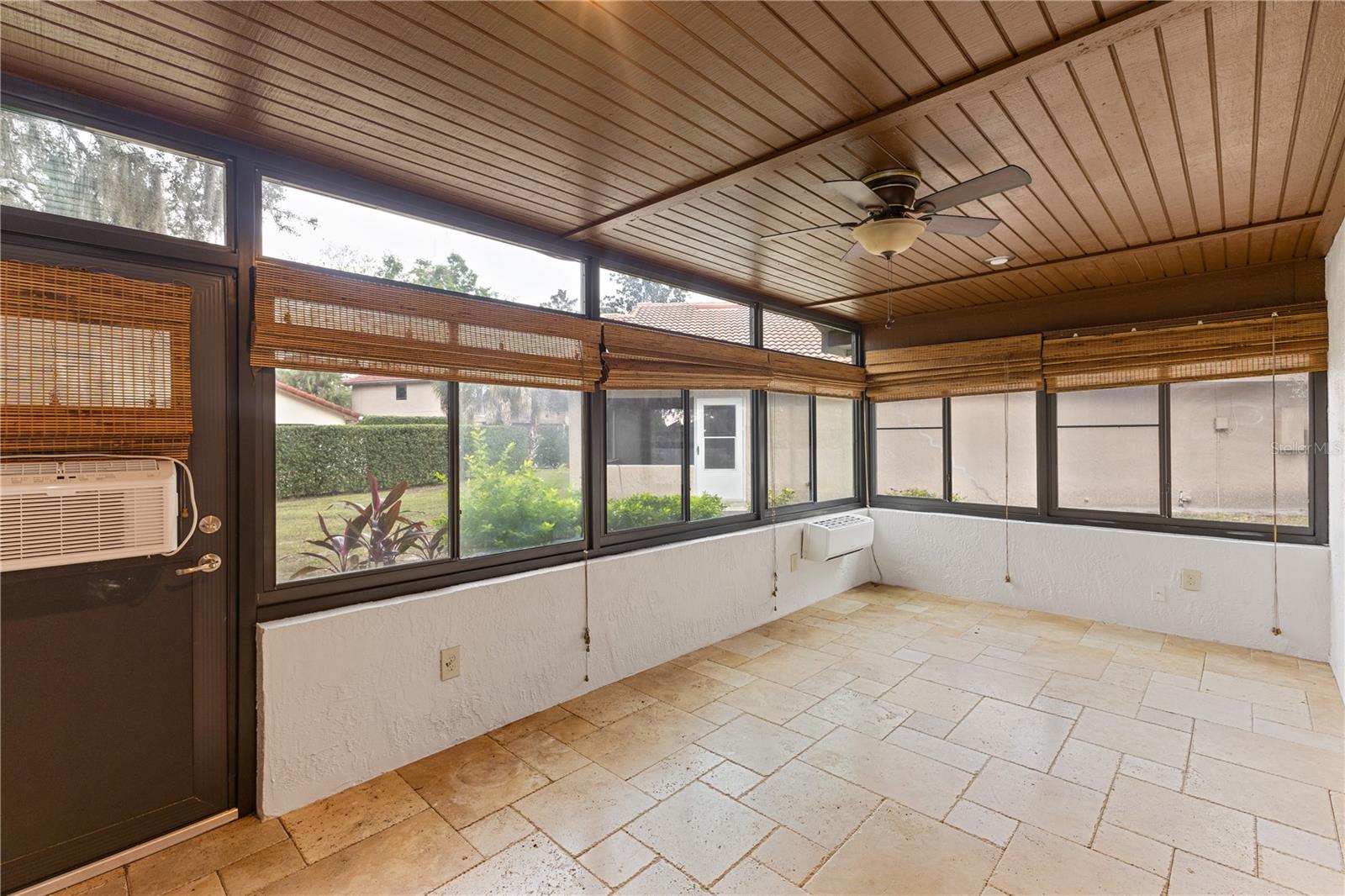 Image 13 of 21 For 7423 Elsworth Court