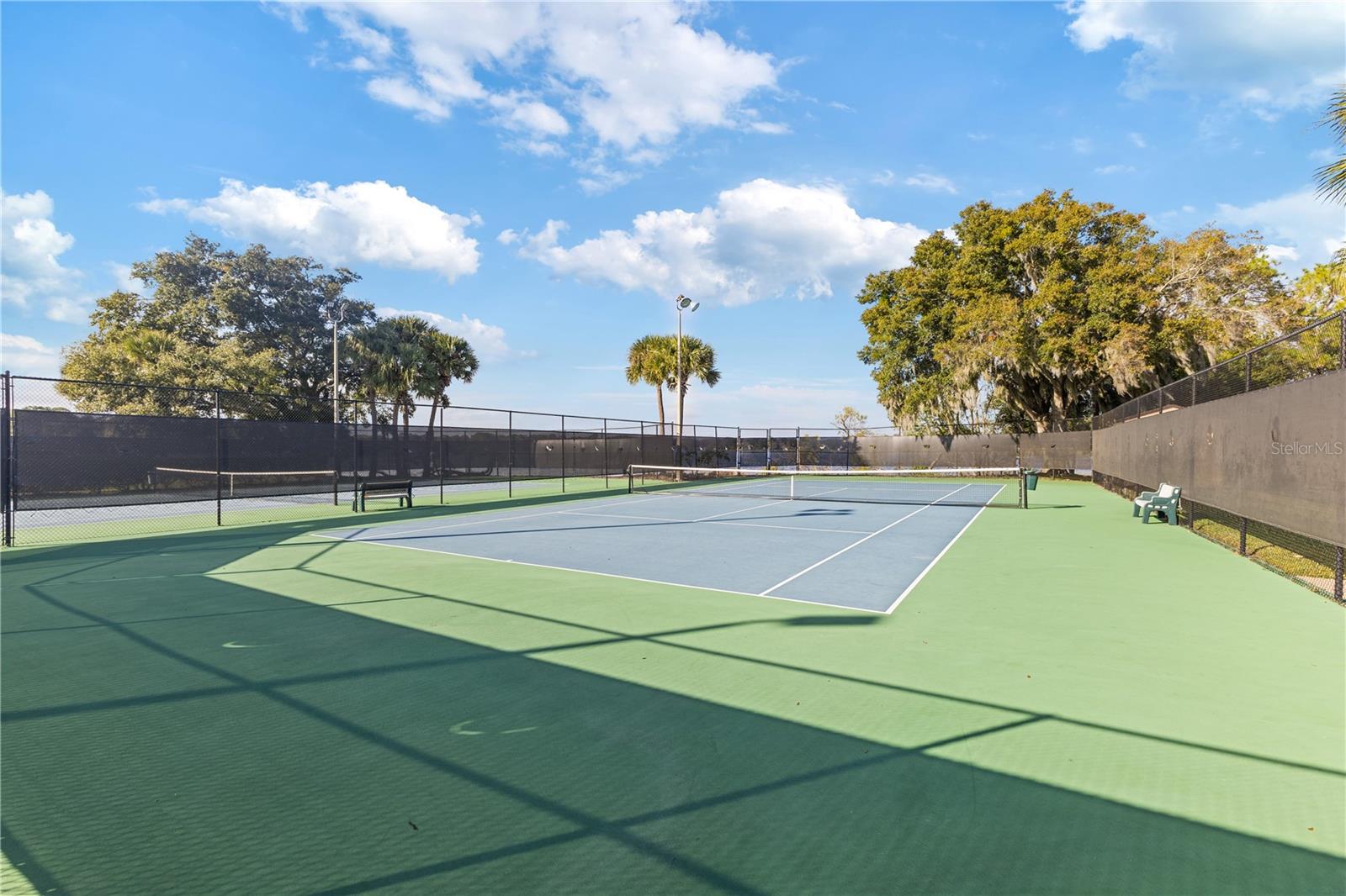 Image 18 of 21 For 7423 Elsworth Court