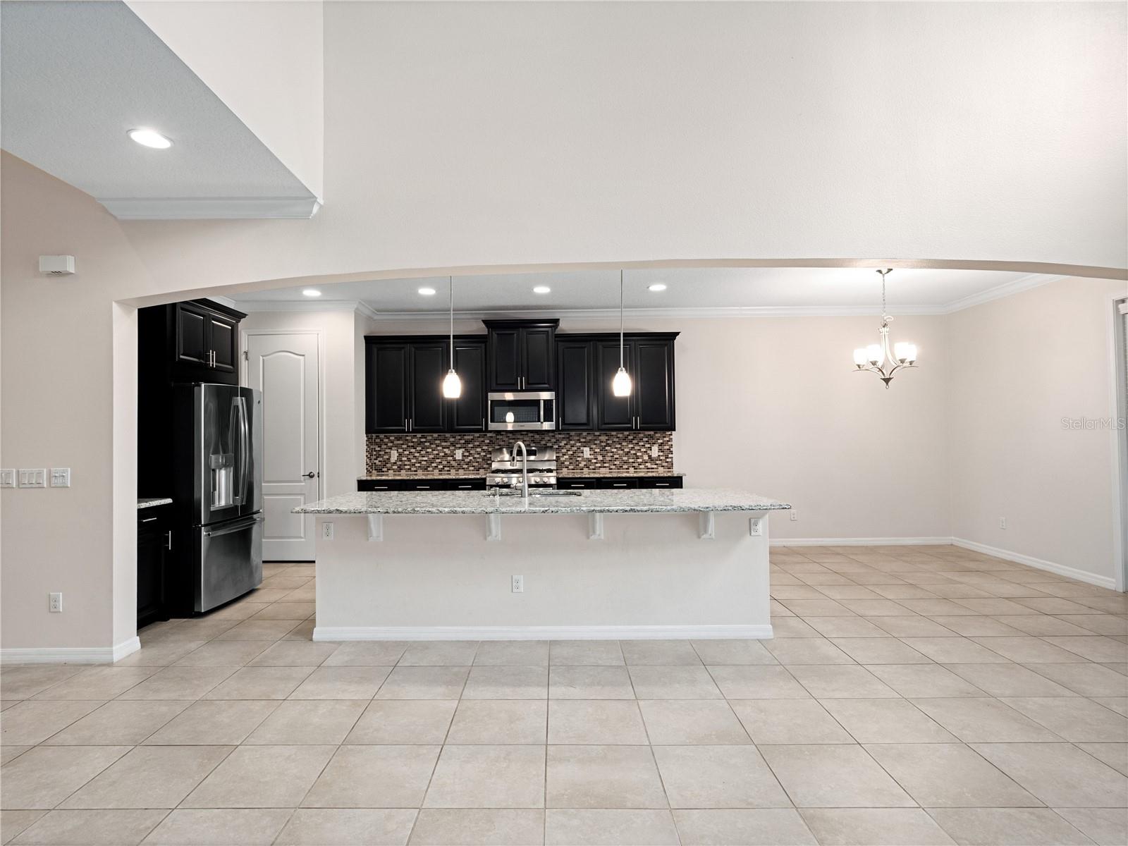 Image 10 of 39 For 2015 Sandy Garden Lane