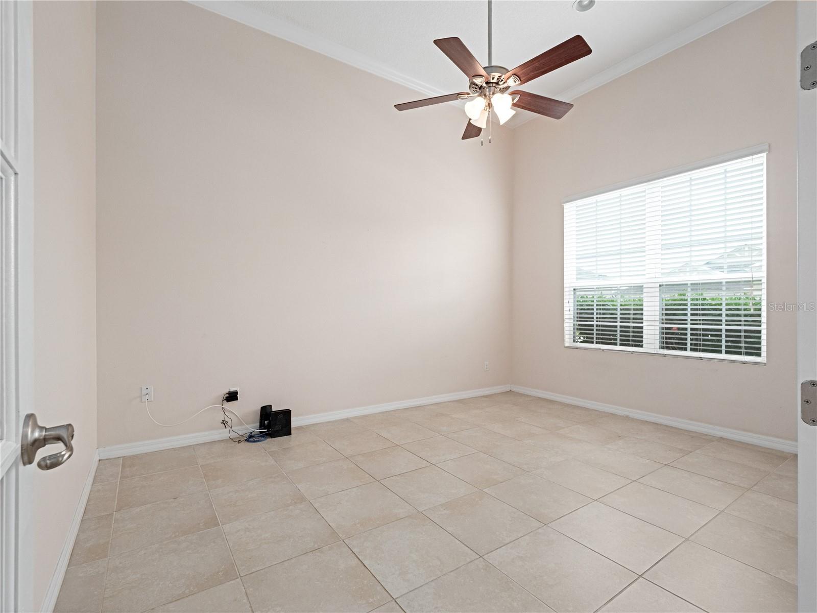 Image 14 of 39 For 2015 Sandy Garden Lane