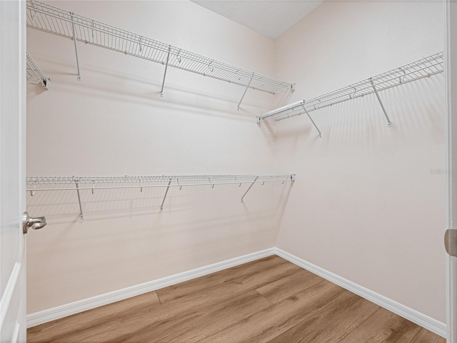 Image 19 of 39 For 2015 Sandy Garden Lane