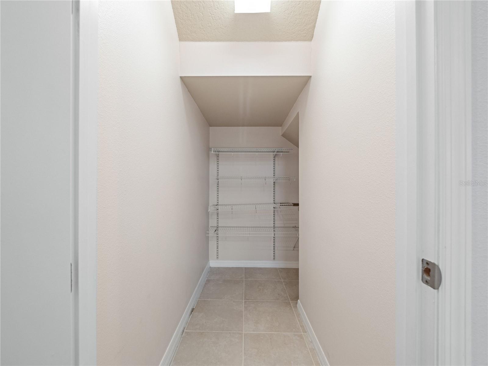 Image 33 of 39 For 2015 Sandy Garden Lane