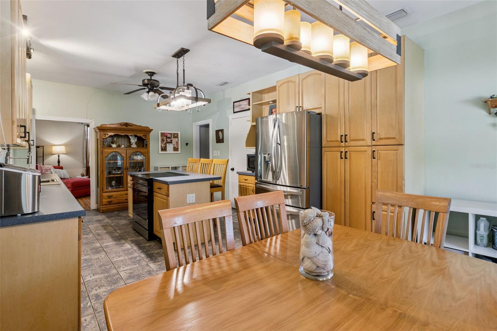 Image 12 of 37 For 3016 Albany Avenue