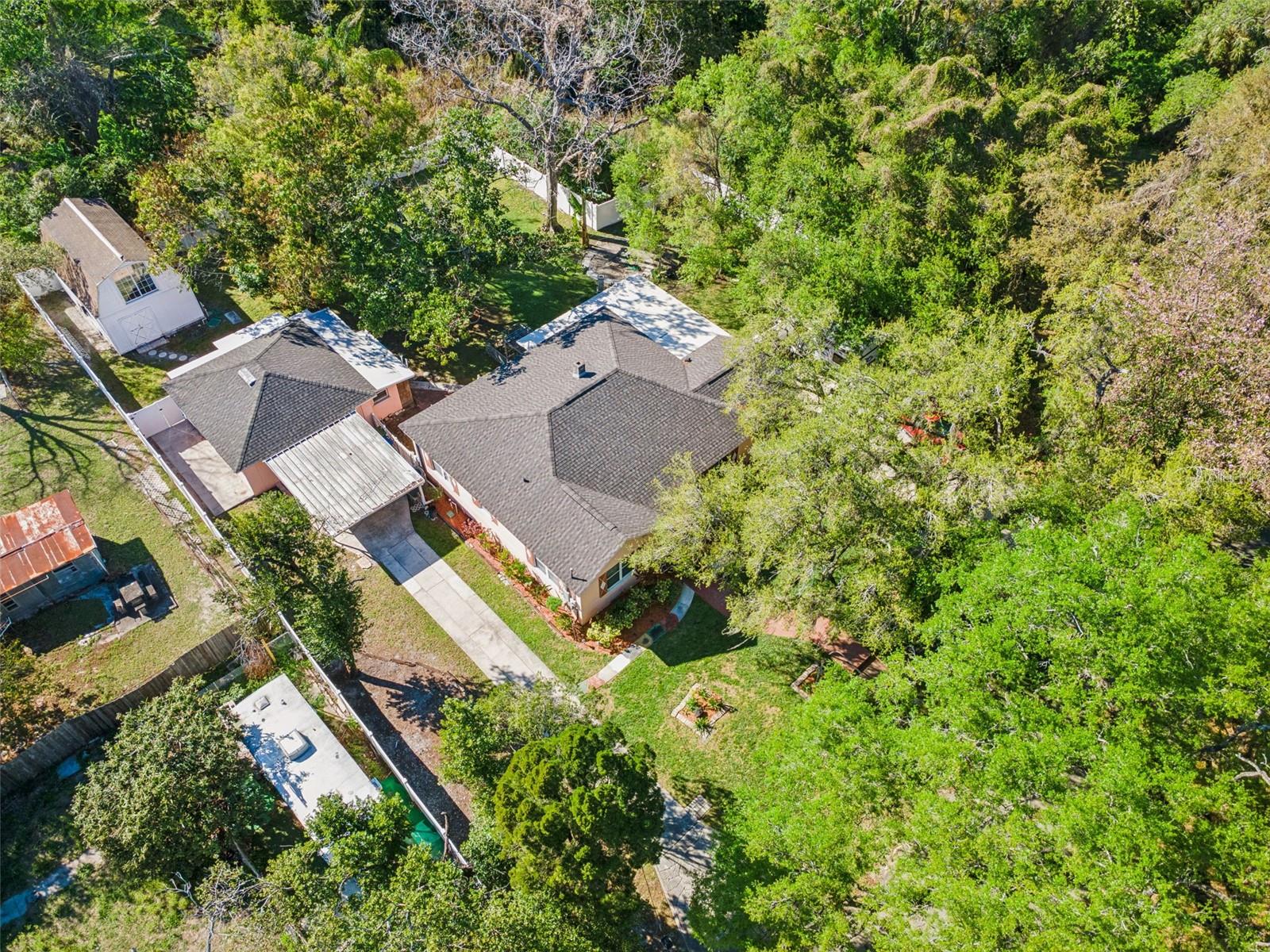 Image 34 of 37 For 3016 Albany Avenue