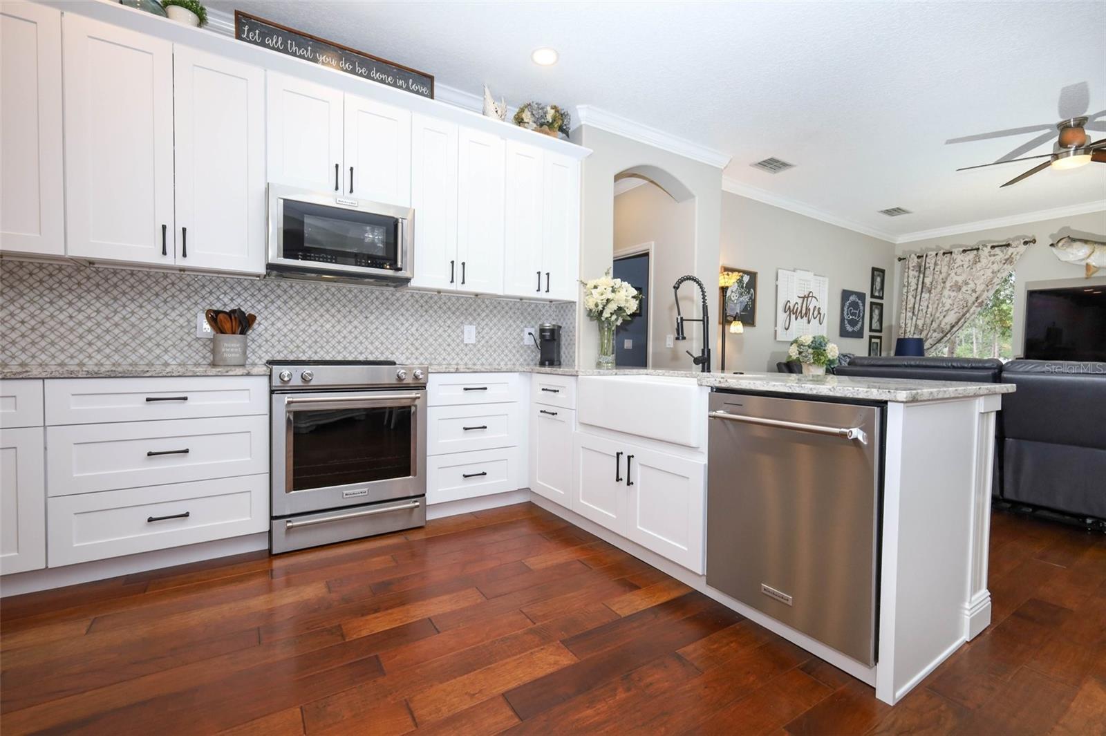 Image 15 of 61 For 488 Pickfair Terrace