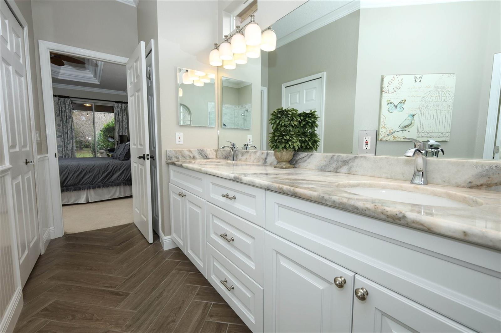 Image 24 of 61 For 488 Pickfair Terrace