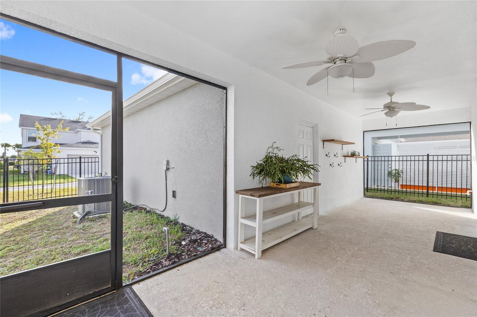 Image 32 of 40 For 4079 Feather Tree Drive