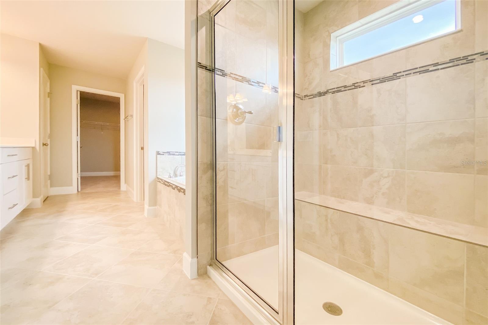 Image 29 of 40 For 13224 Orange Isle Drive