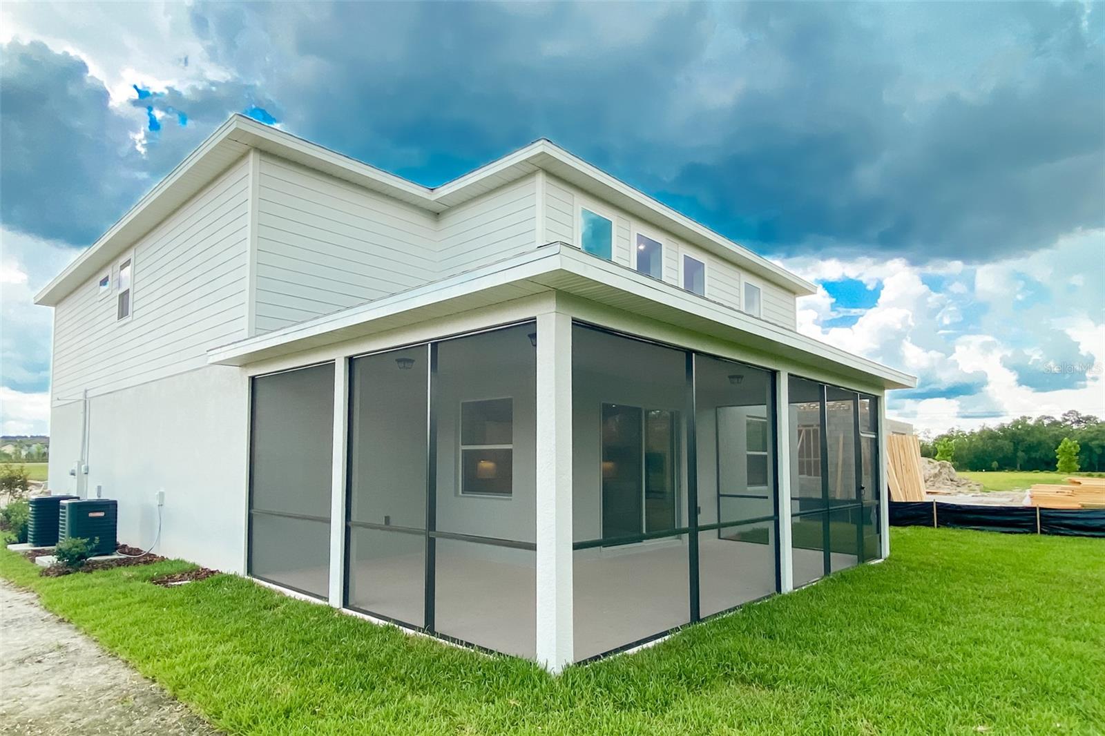 Image 9 of 40 For 13224 Orange Isle Drive