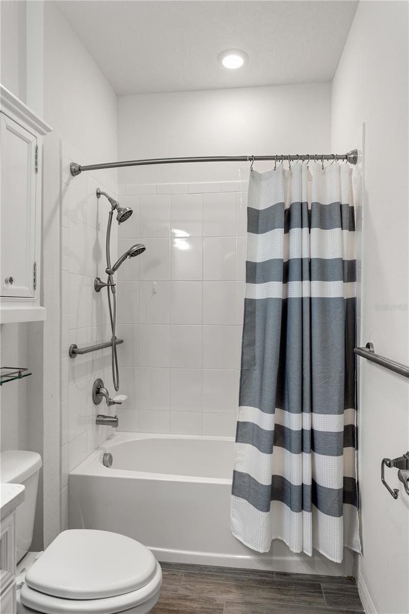 Image 24 of 30 For 3011 Eckerson Way