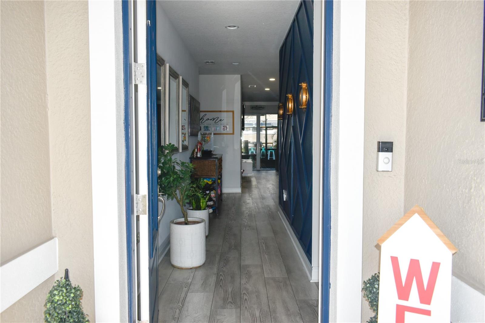 Image 10 of 91 For 180 Lake Smart Circle