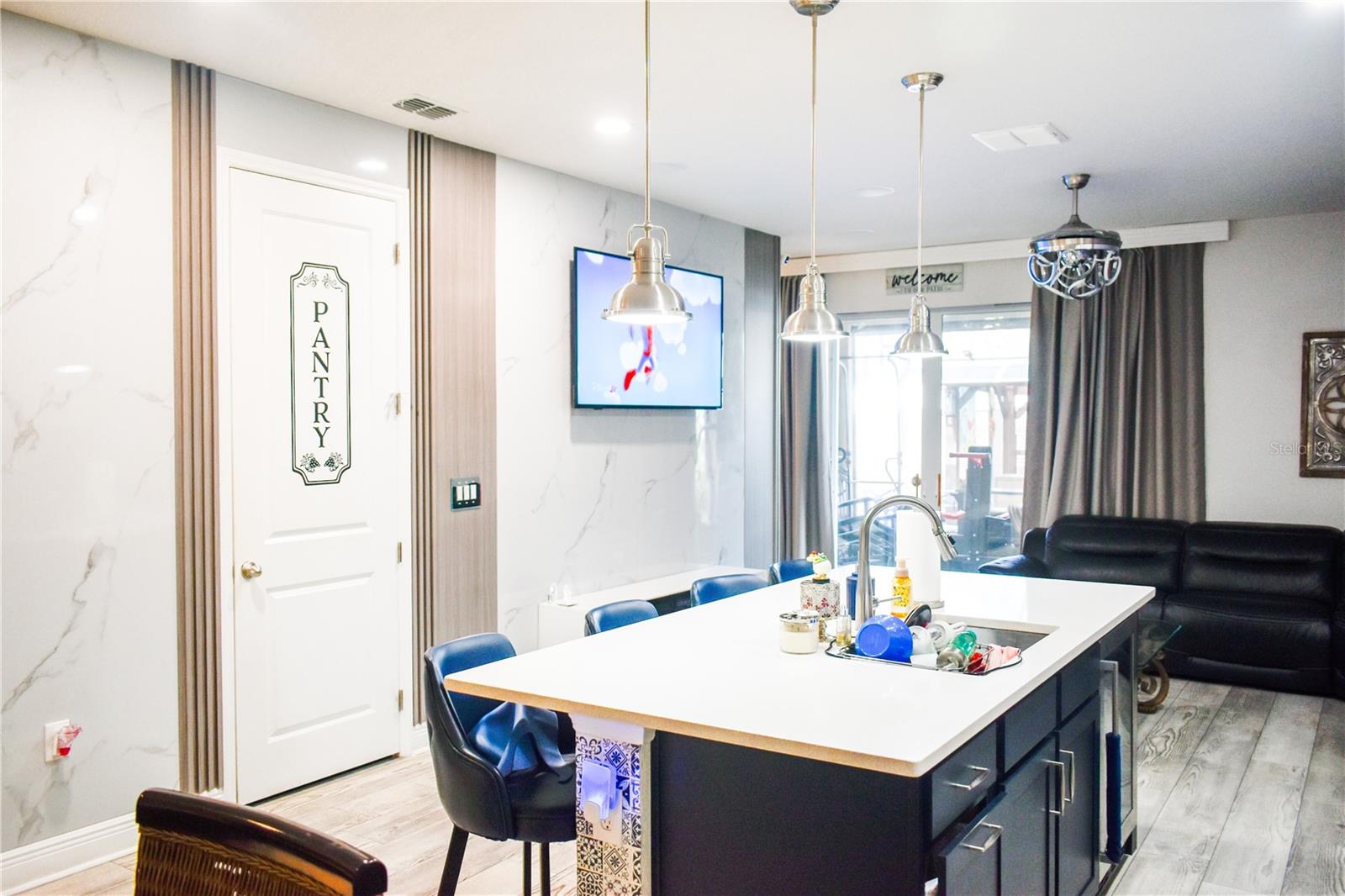 Image 25 of 91 For 180 Lake Smart Circle