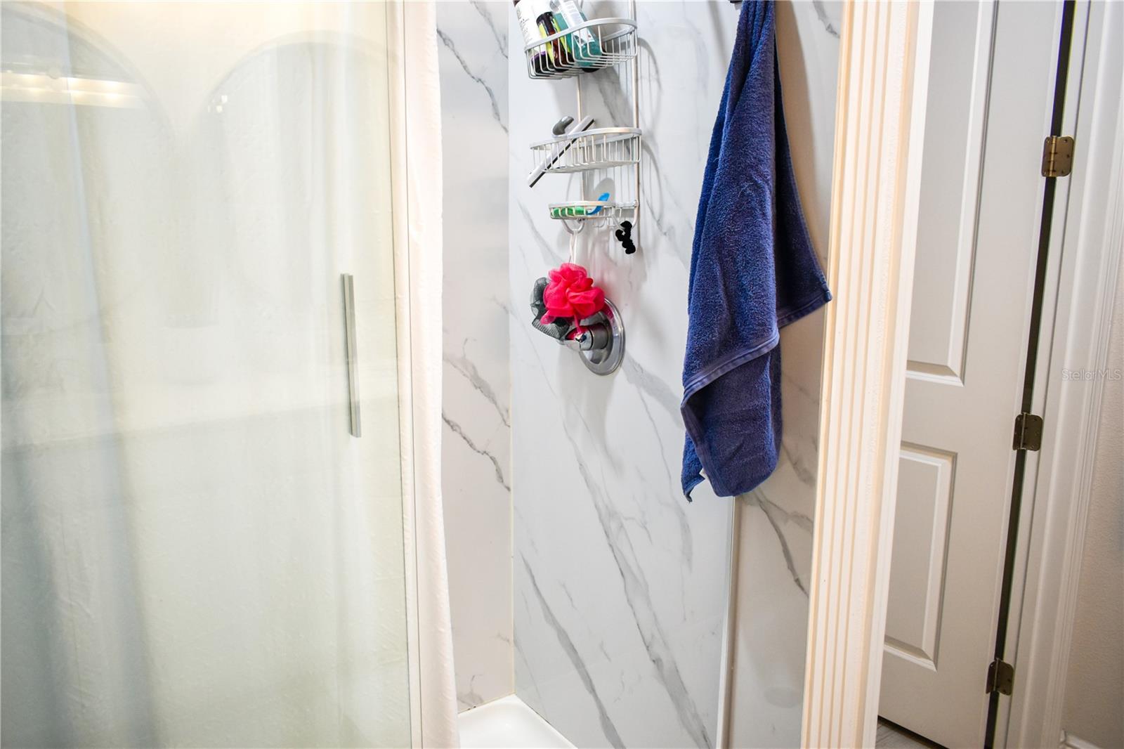 Image 43 of 91 For 180 Lake Smart Circle