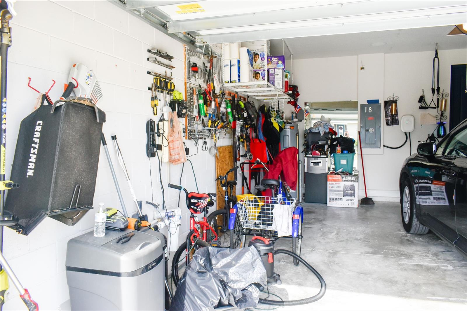 Image 55 of 91 For 180 Lake Smart Circle