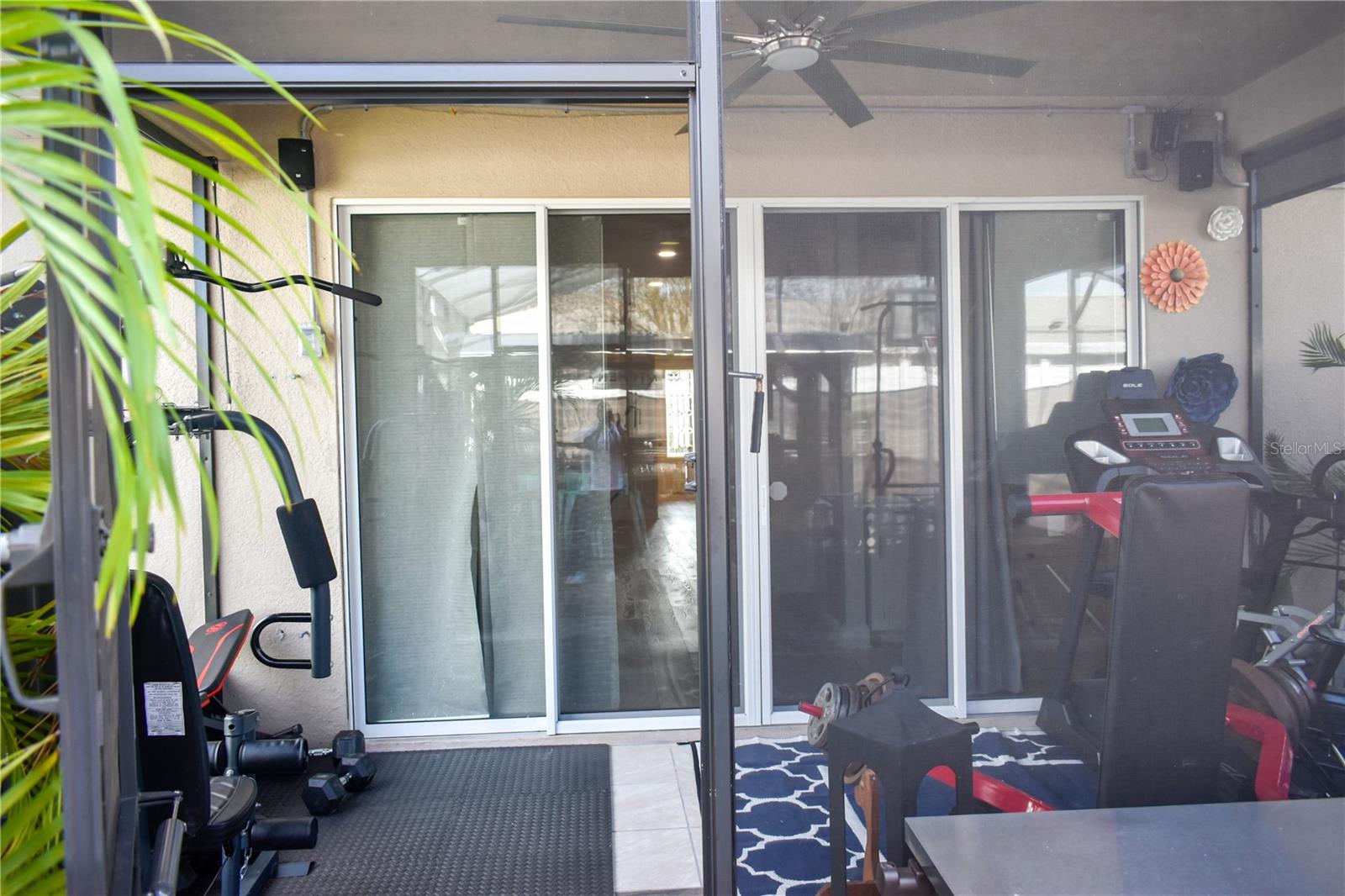 Image 62 of 91 For 180 Lake Smart Circle