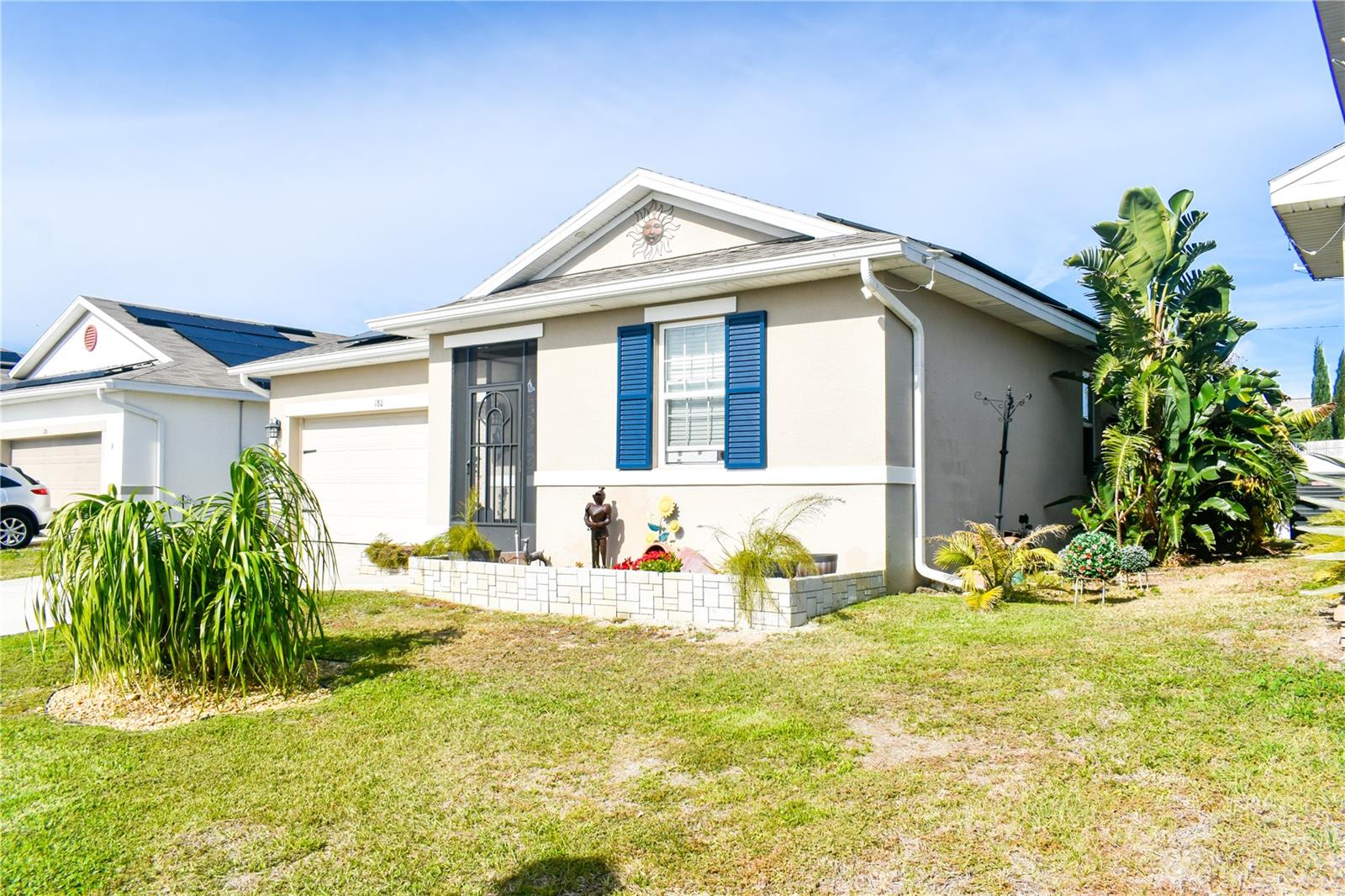 Image 7 of 91 For 180 Lake Smart Circle