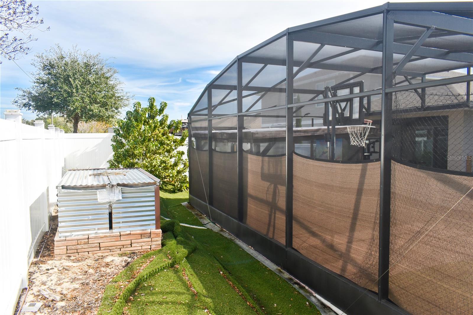 Image 71 of 91 For 180 Lake Smart Circle