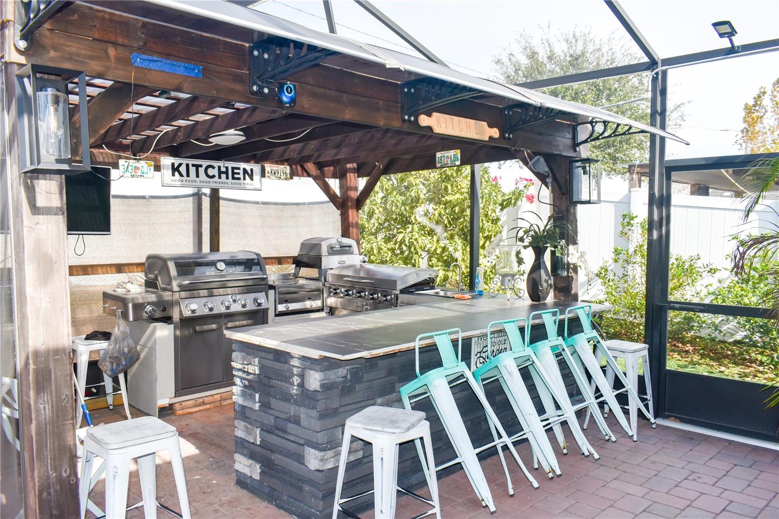 Image 82 of 91 For 180 Lake Smart Circle