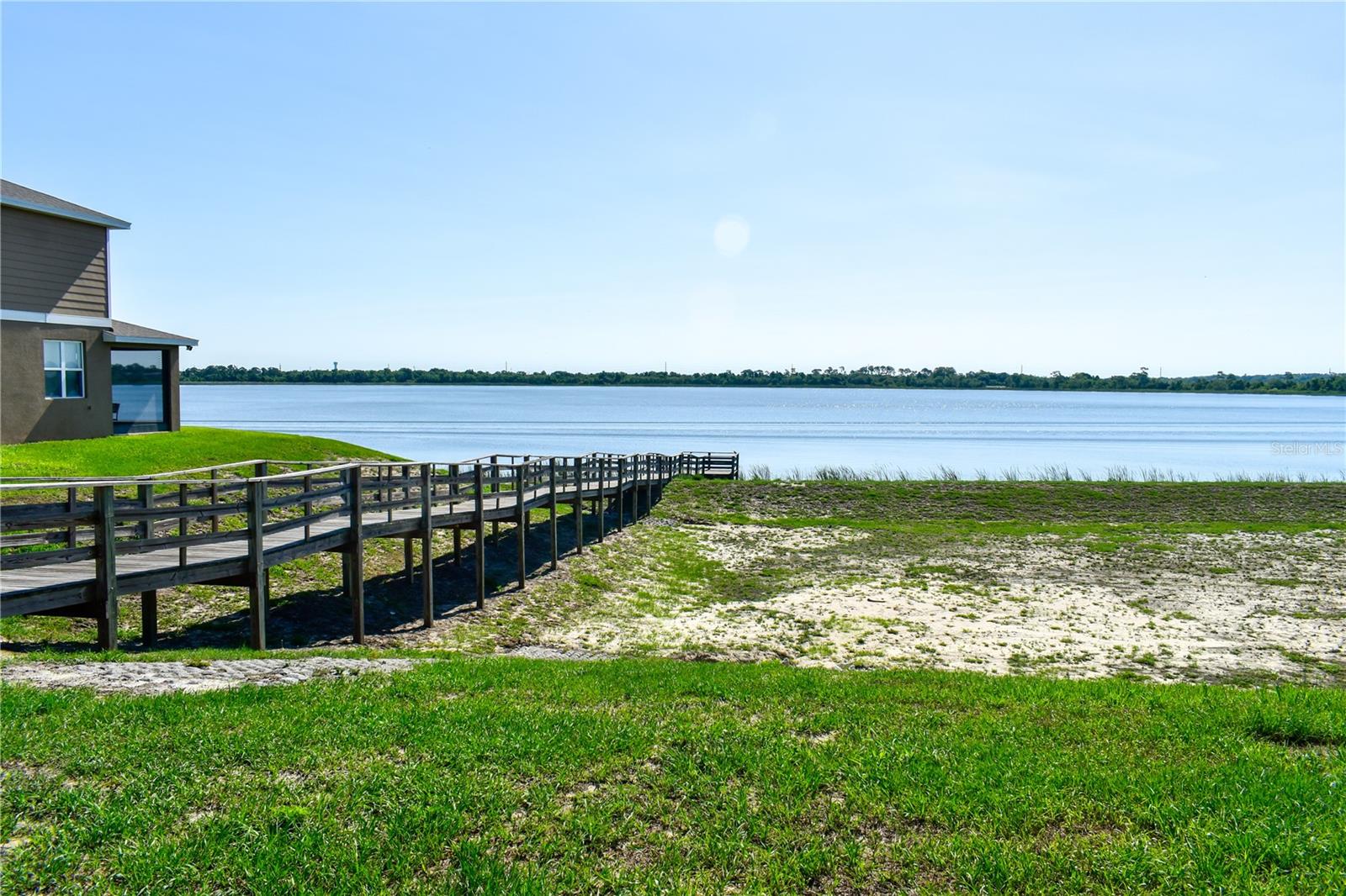 Image 89 of 91 For 180 Lake Smart Circle